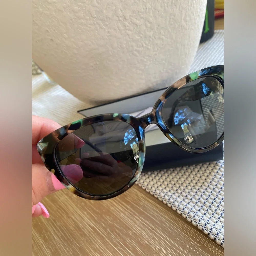 WARBY PARKER FRAMES! - Picture 4 of 13